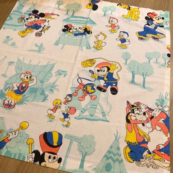 画像2: ミッキー カーテン (2)