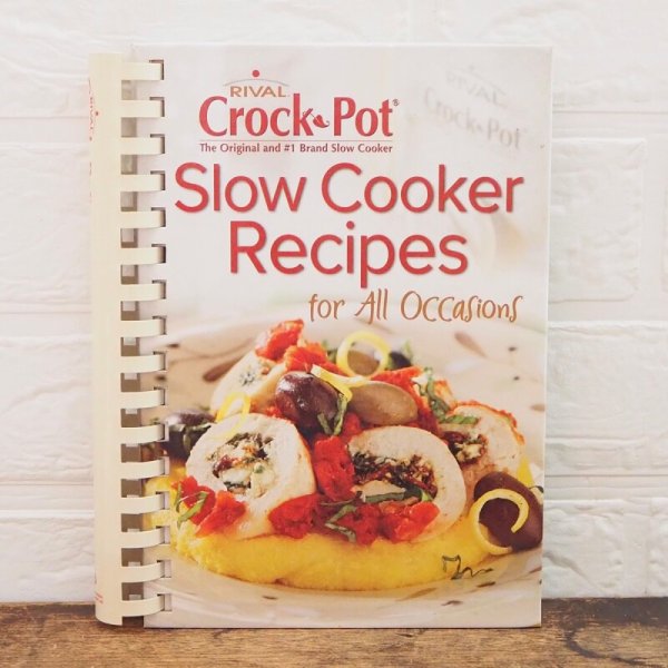 画像1: レシピ本 洋書 / Crock Pot Slow Cooker Recipes (1)