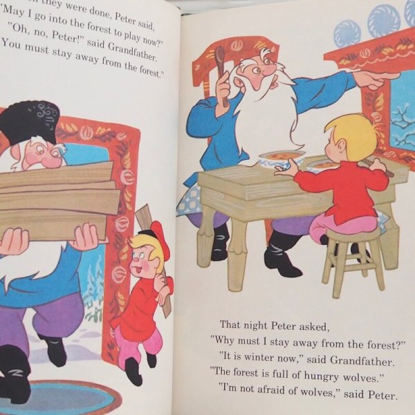 画像5: Peter and the Wolf 洋書 (5)