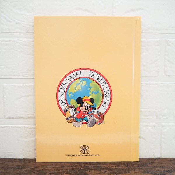 画像2: ドナルド 洋書 (2)