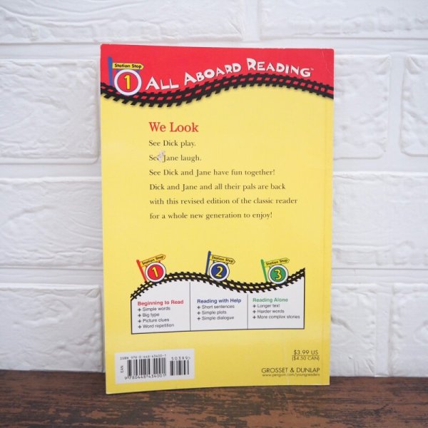 画像2: 洋書 絵本 / Dick and Jane We Look (2)