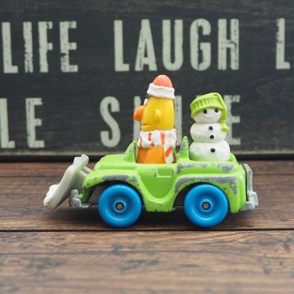 画像2: Sesame Street バート ダイキャストカー (2)