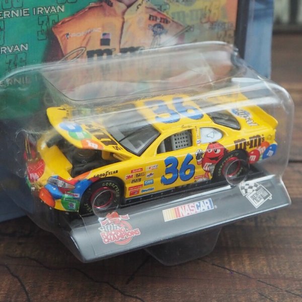 画像4: M&M‘S Racing Champions (4)