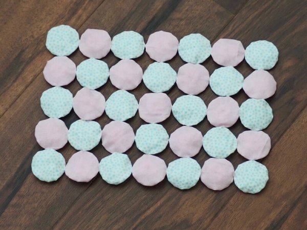 画像3: ヨーヨーキルトマット (3)