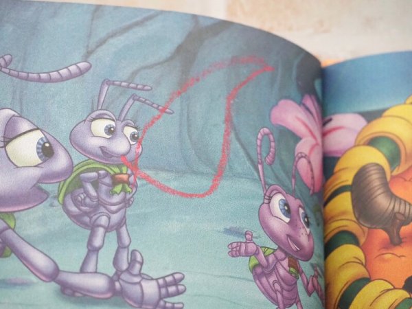 画像5: バグズライフ 洋書 (5)