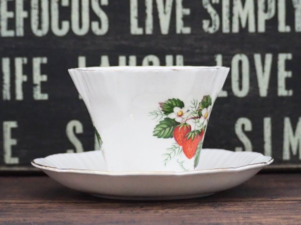 画像2: Salisbury カップ&ソーサー (2)