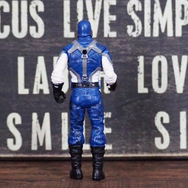 画像3: キャプテンアメリカ フィギュア (3)