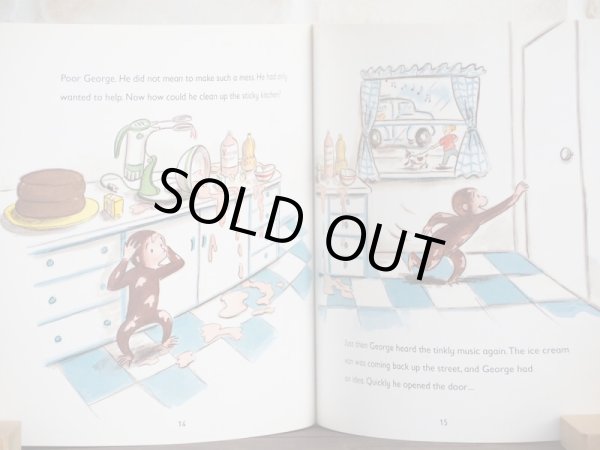 画像4: Curious George 洋書 絵本 (4)