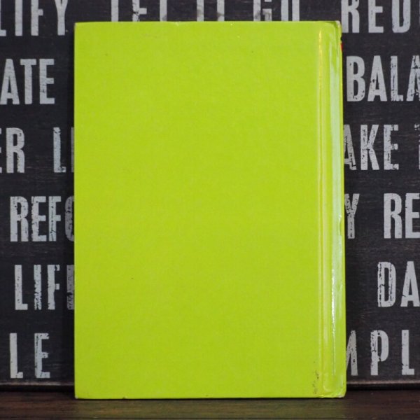 画像2: ダンボ 洋書 (2)