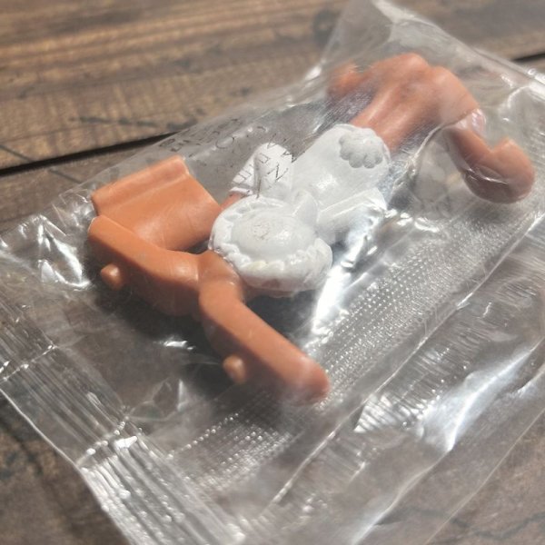 画像4: Nestle Nesquik Quick Bunny (4)