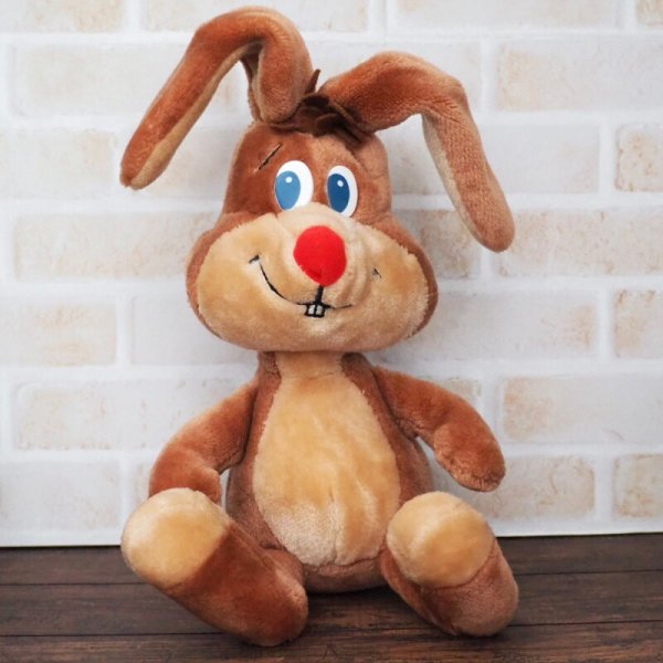 画像1: Nestle Quick Bunny Doll (1)