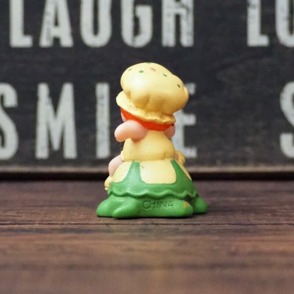 画像2: ストロベリーショートケーキ ソフビ (2)