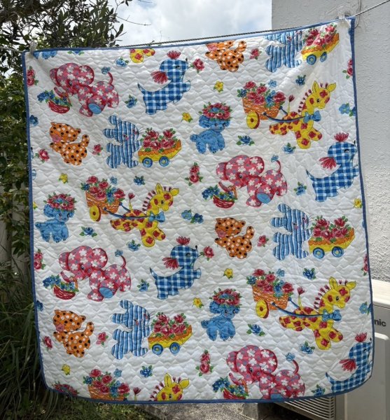 画像1: 【お問い合わせ商品】アニマル キルト (1)