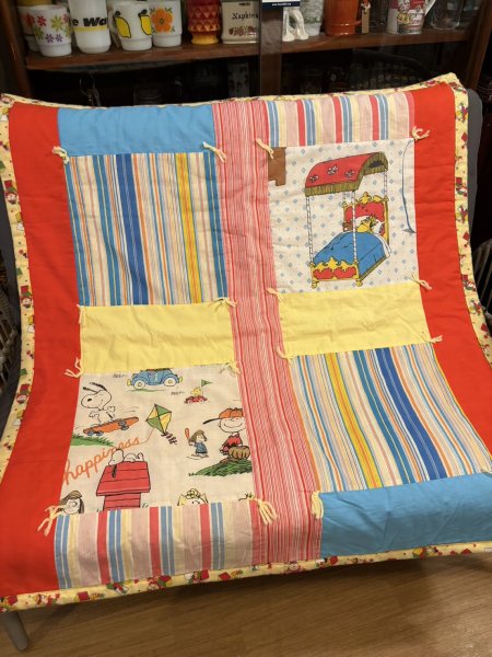 画像5: ヴィンテージ ピーナッツ キルト (5)