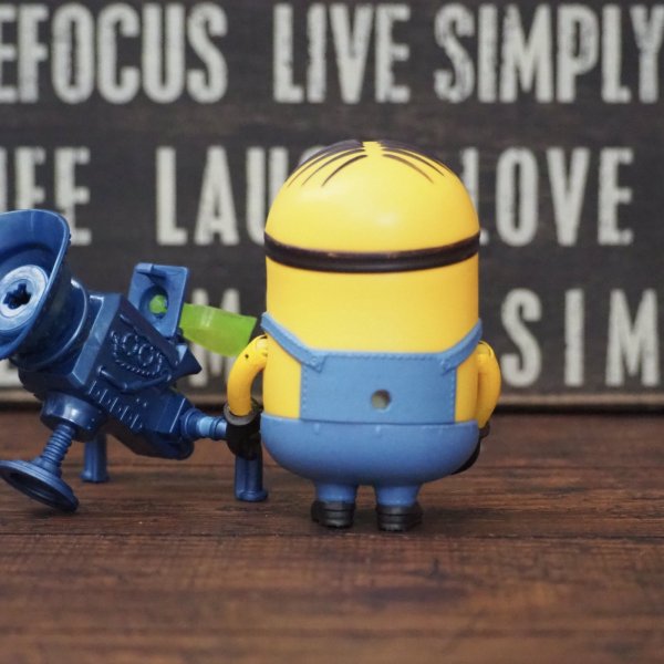 画像4: ミニオンズ スチュアート Mattel フィギュア (4)