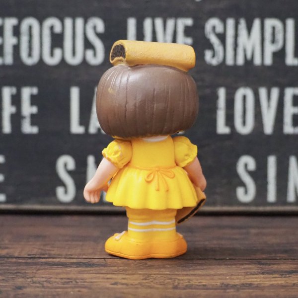 画像3: NABISCO Fig Newtons Doll  (3)