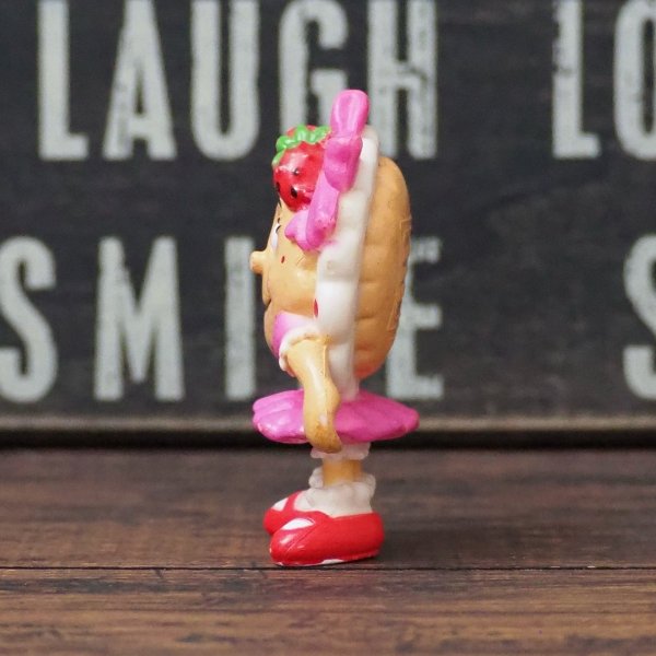 画像2: IHOP Susie Strawberry Pancake (2)