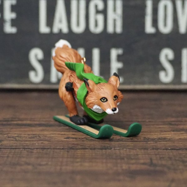 画像1: Skiing Fox オーナメント (1)
