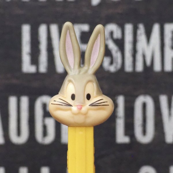 画像2: Looney Tunes バッグスバニー PEZ (2)