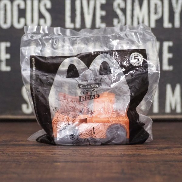 画像4: カーズ メーター ミールトイ (4)